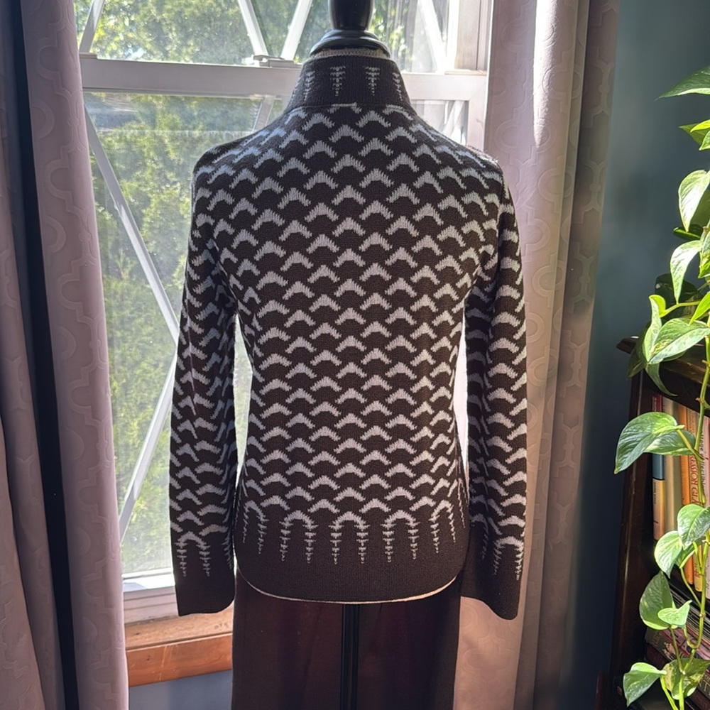 San Remo 2 piece slacks and zippered cardigan size S. Gray and light blue. - Picture 6 of 13